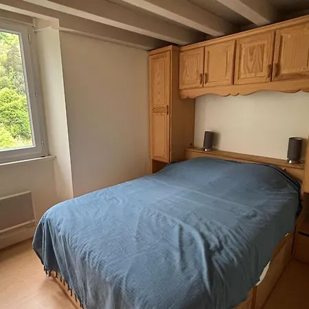 T2 Mezzanine Avec Wifi Pour 6 Personnes, Pres Du Centre De - Fr-1-403-114 Barèges