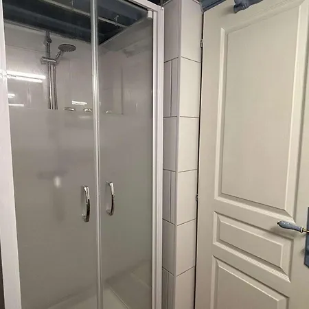 Apartmán T2 Mezzanine Avec Wifi Pour 6 Personnes, Pres Du Centre De - Fr-1-403-114